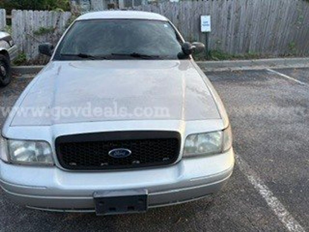 2010 Ford Crown Victoria