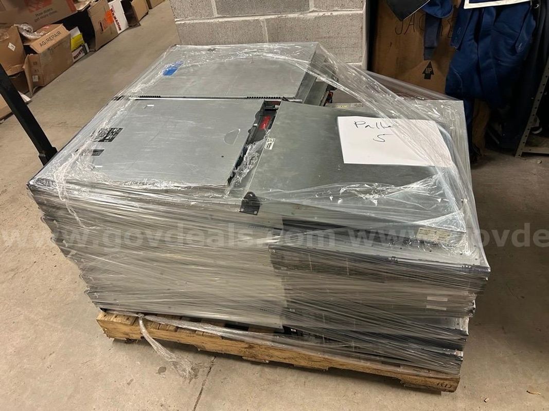 26 Misc Servers Pallet 5