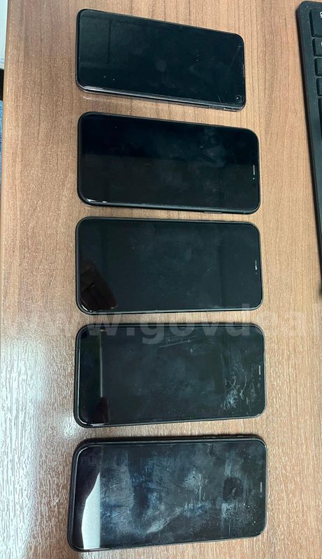iPhone/Samsung Bundle
