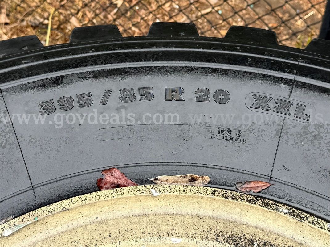 Tires, Michelin 395/85R 20 XZL