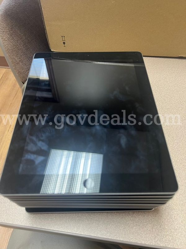 I-pad, lot of 10, Model A 1458, lightening charge not included