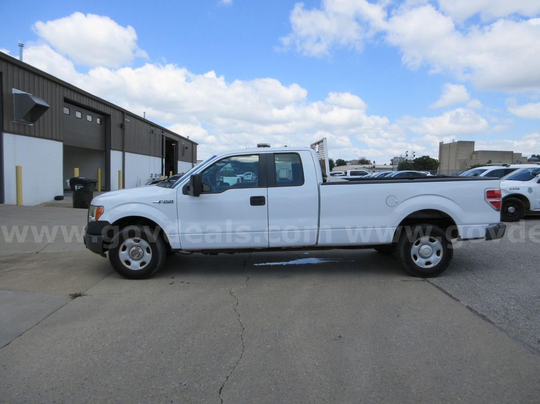 2009 Ford F-150 XL SuperCab 6.5-ft. Bed 4WD