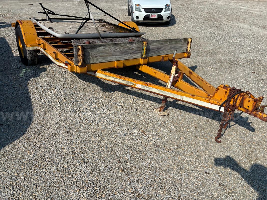 1988 Slim Built Trailer (4527) Scrap
