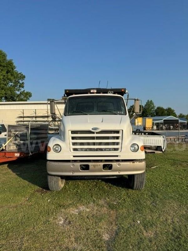 2007 Sterling LT7500