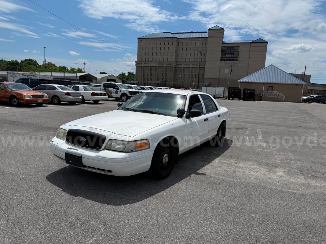 2010 Ford Crown Victoria
