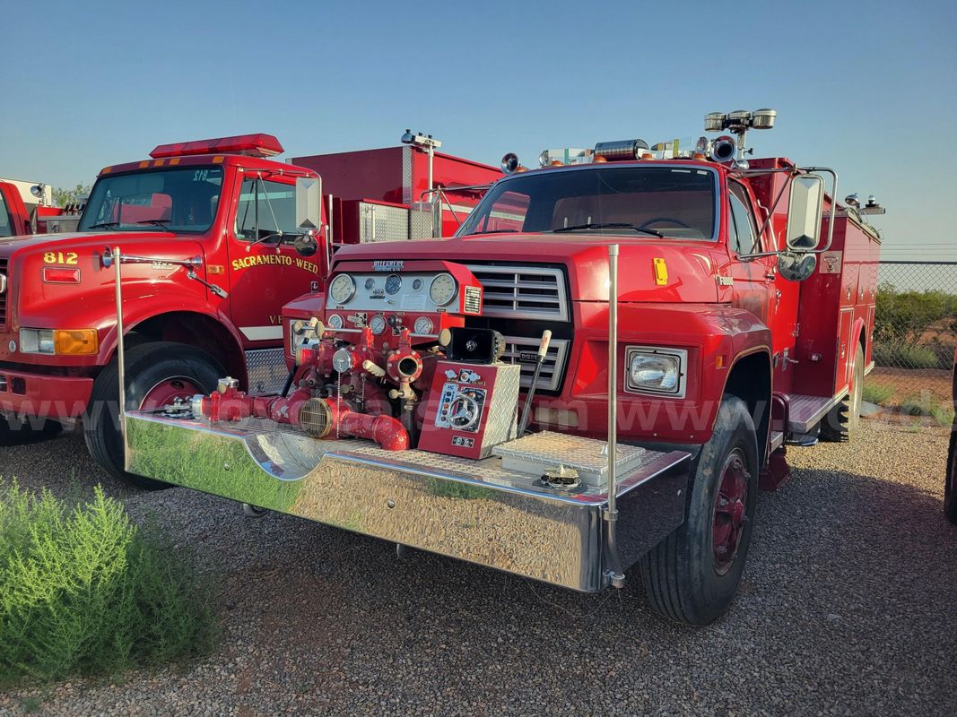 1987 Ford F8000