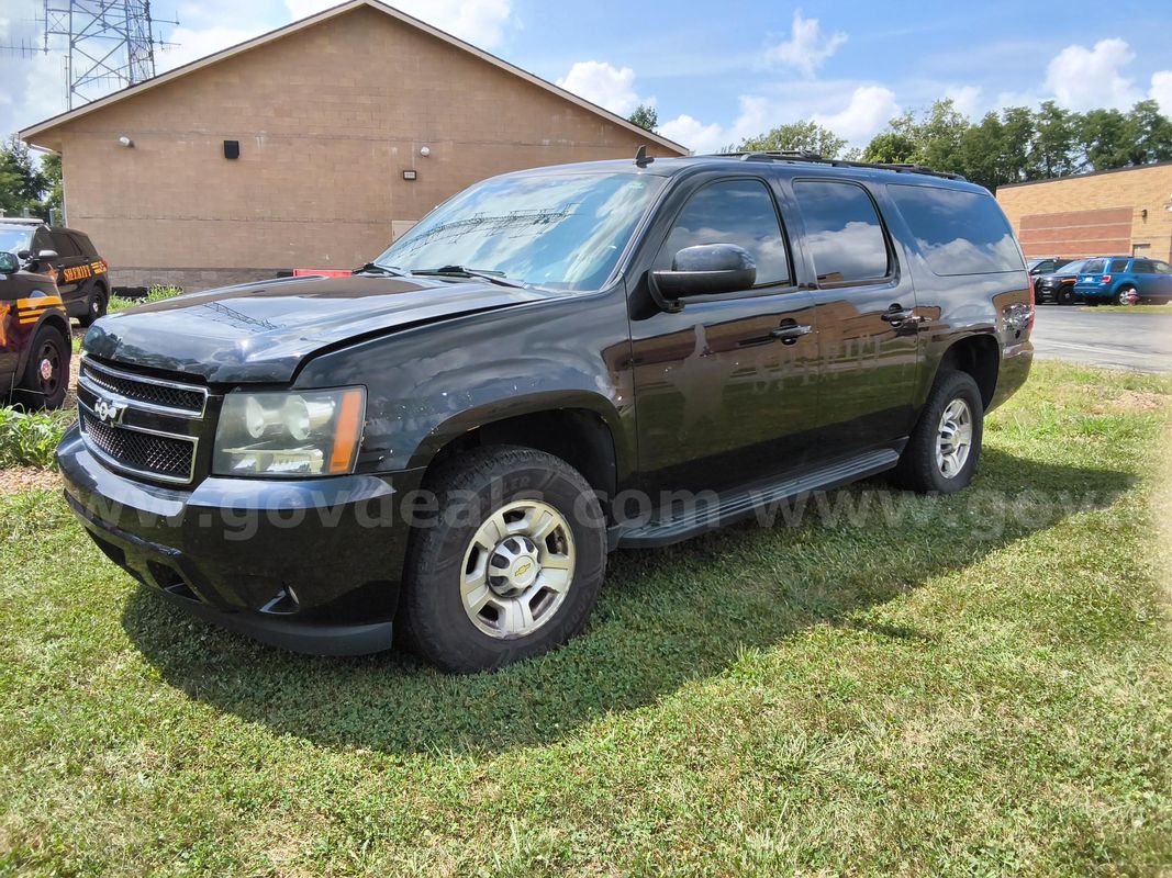 2009 Chevy 2500 Suburban