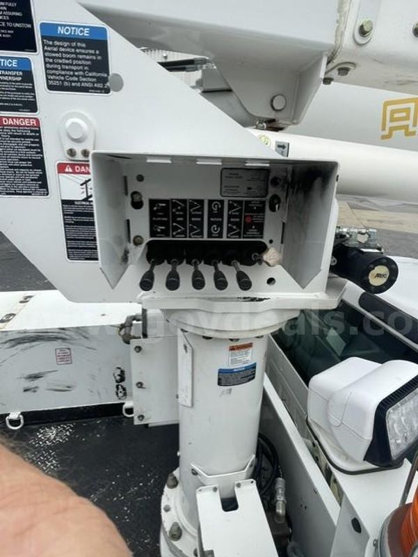 2016 FORD ALTEC F-550 BUCKET TRUCK 4x4
