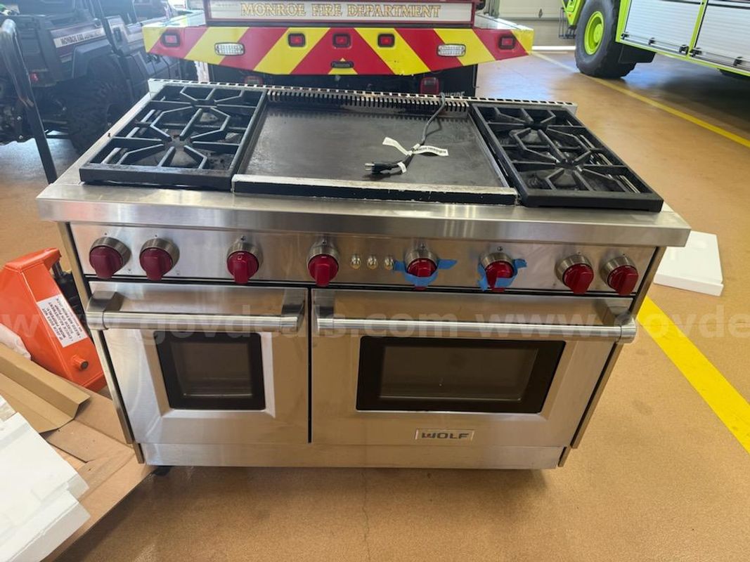 Wolf Stove