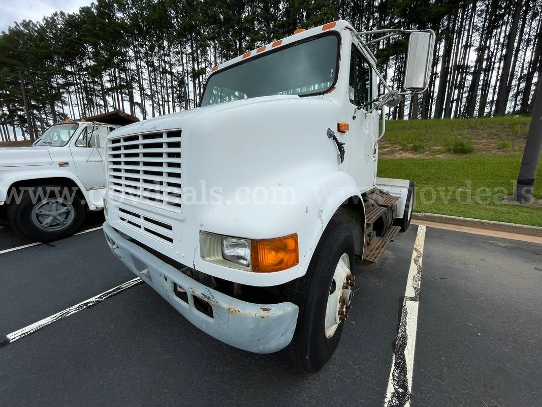 1991 International 8100