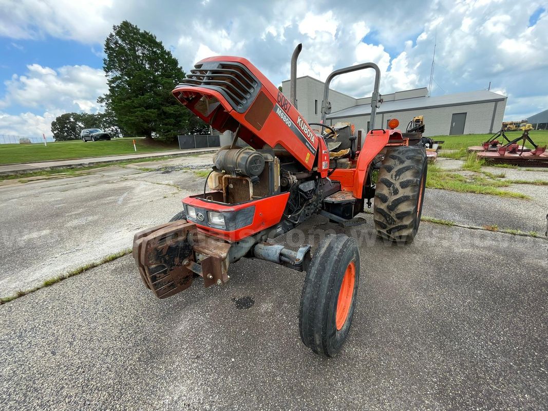2003 Kubota MT6800
