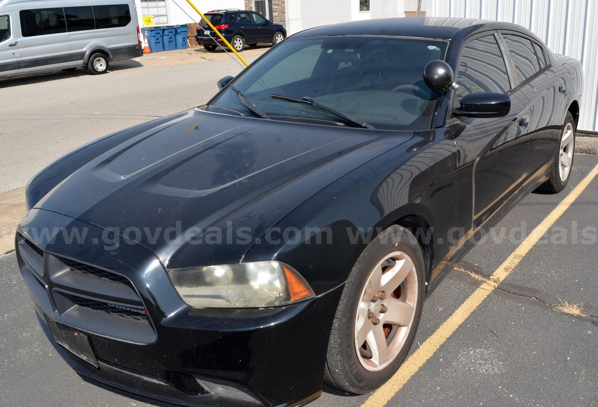 Lot #1 - 2012 Dodge Charger