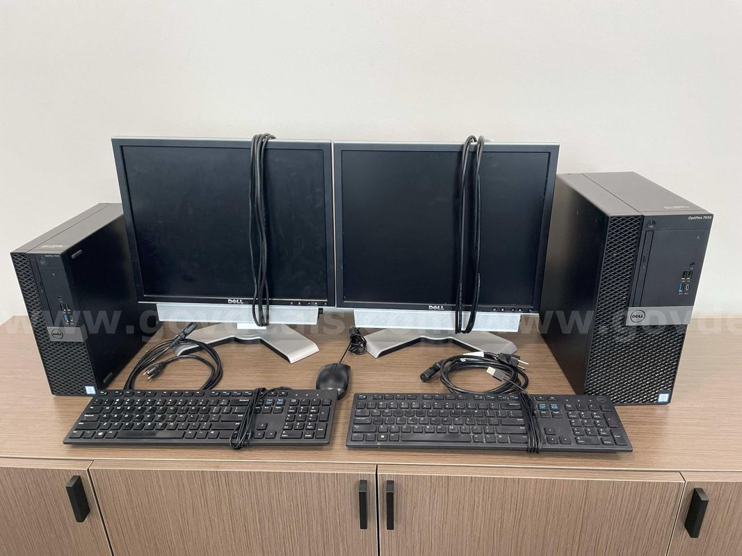 Dell Optiplex Computers and Monitors Lot