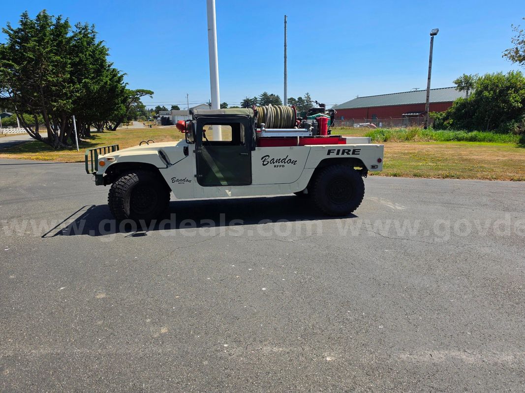1993 AMGN Humvee Brush truck