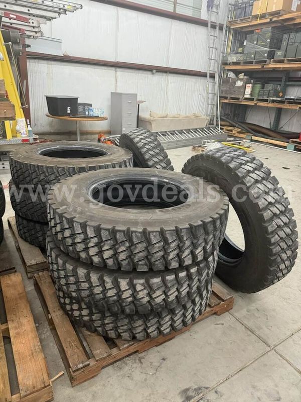 Goodyear G177 tires set of 8 11R24.5