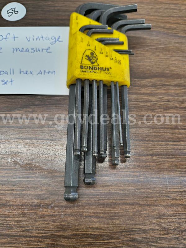 100' TAPE MEASURE & SAE Ball Hex Allen Wrench Set, (LOT 58)