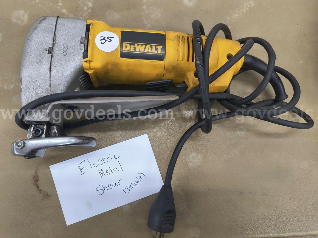 Electric Metal Shear - Dewalt (LOT 35)