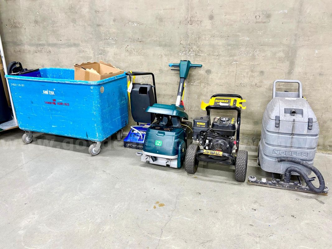 Lot of Janitorial & Maintenance Equipment (428-3)