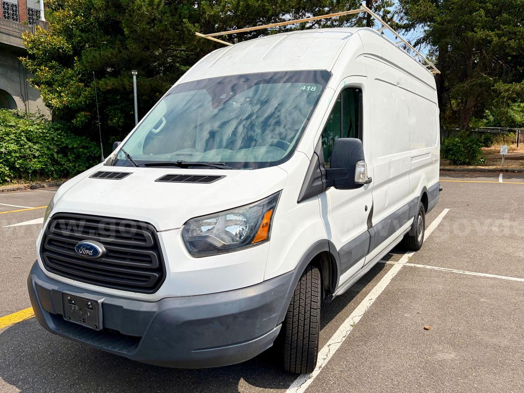 Cargo Van: 2015 Ford Transit 250, 22K Mi. (428-5, Veh. 418)