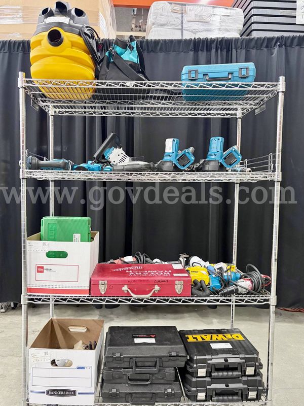 Lot of Misc. Power Tools (428-15)
