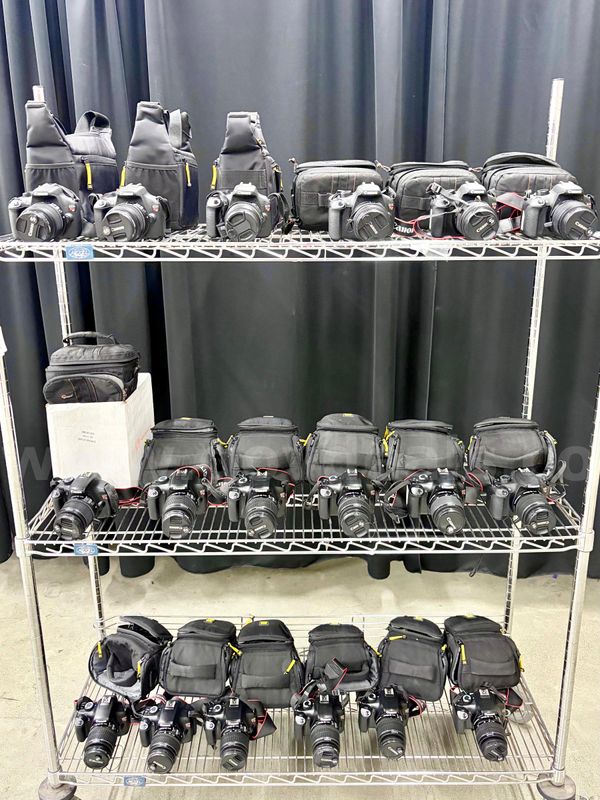 Lot of 18 DSLR Cameras: Canon T3 & T5 (428-32)