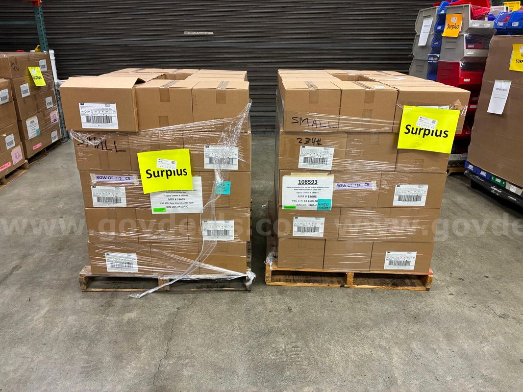 Lot of 2 Pallets of Small 3M N95 Masks (428-44)