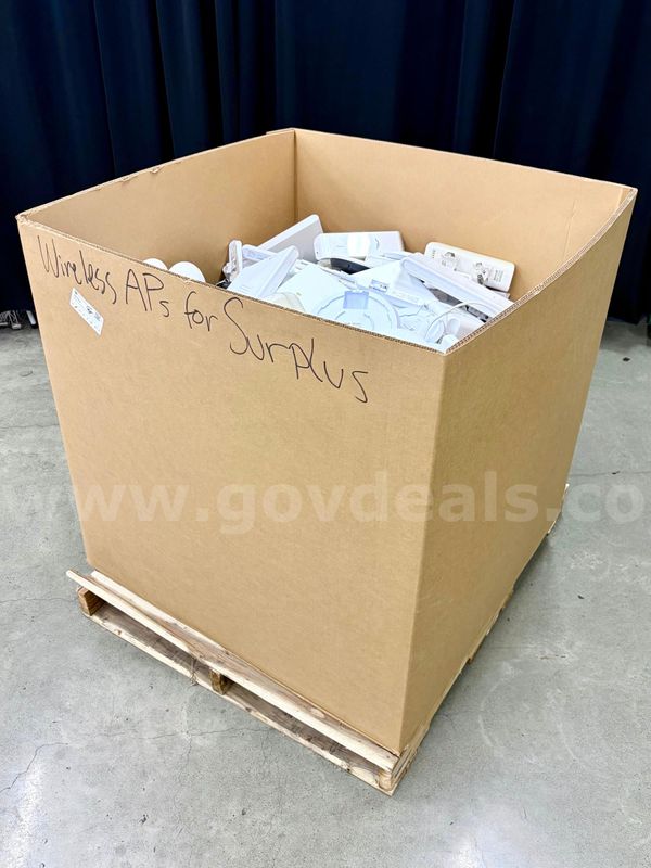 Gaylord of Wireless Access Points, Mixed Makes & Models (428-42)