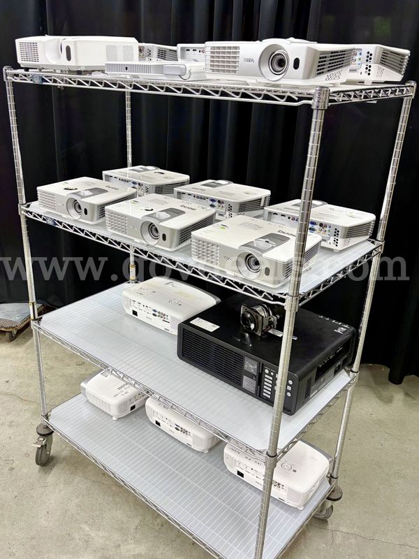 Lot of Projectors, Mixed Makes and Models (428-61)