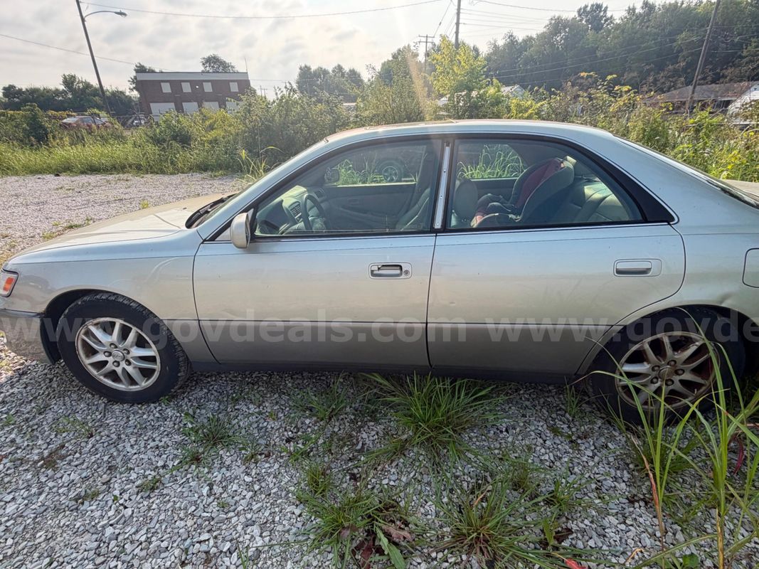 1997 Lexus ES 300