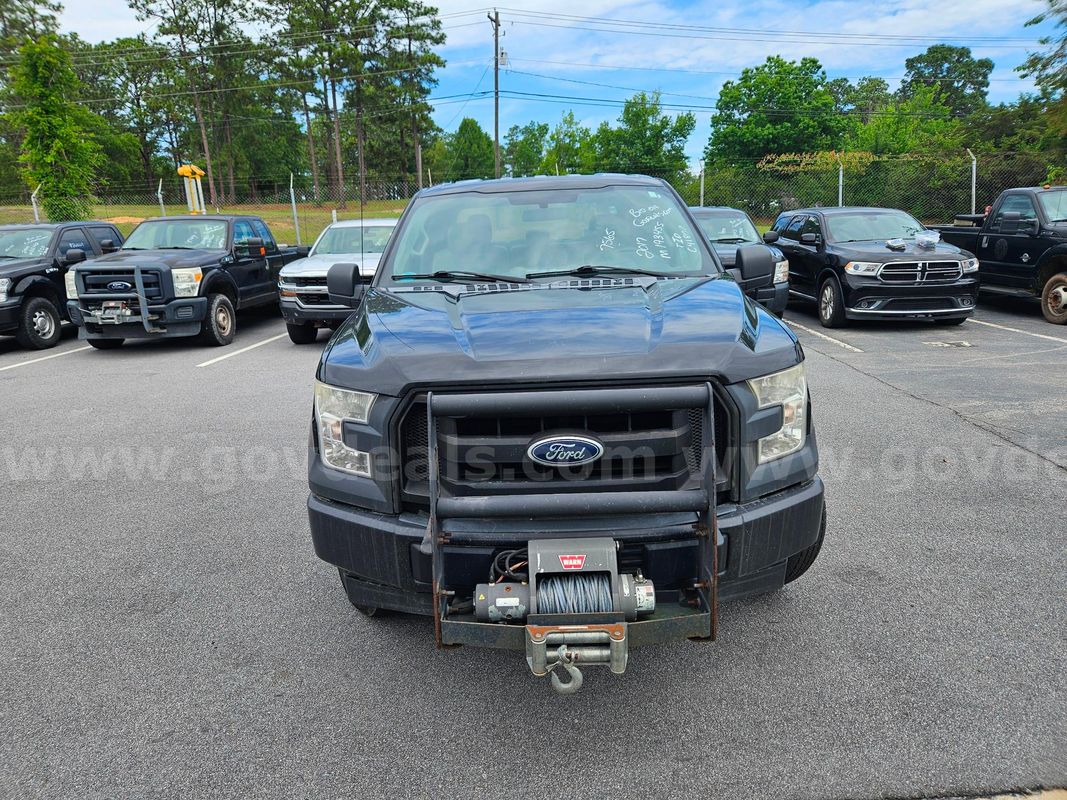 2017 Ford F-150 XL SuperCrew 6.5-ft. Bed 4WD 4-DR, 5.0L V8