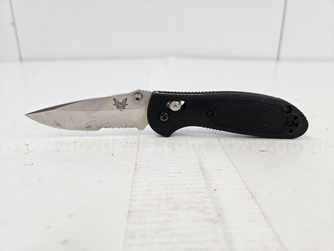 Benchmade 556 Mini Griptilian Knife