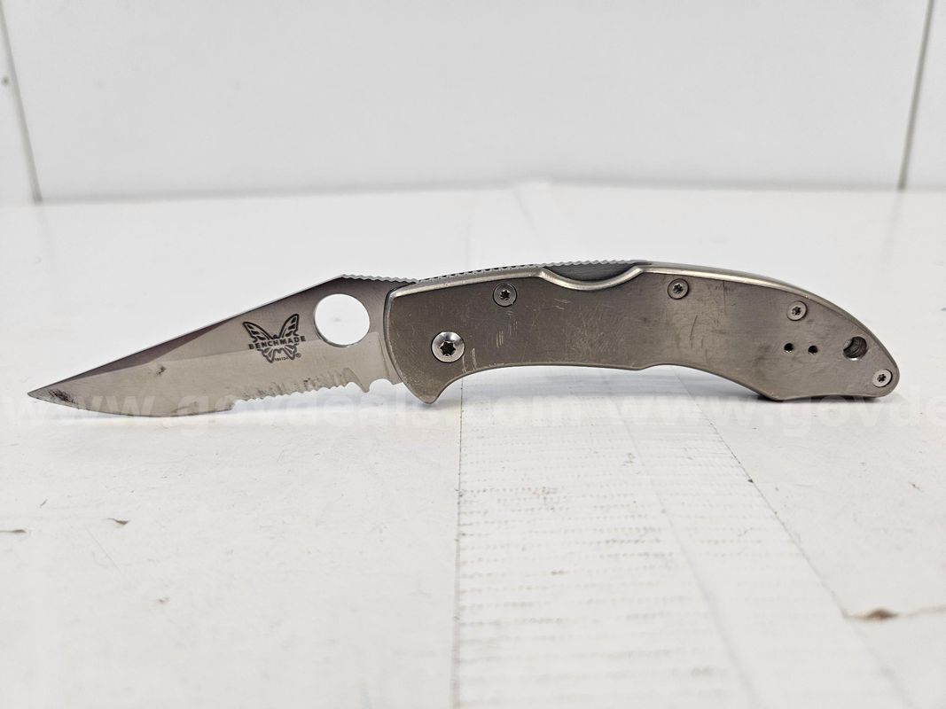 Benchmade 10412-1 Mini Pika Knife