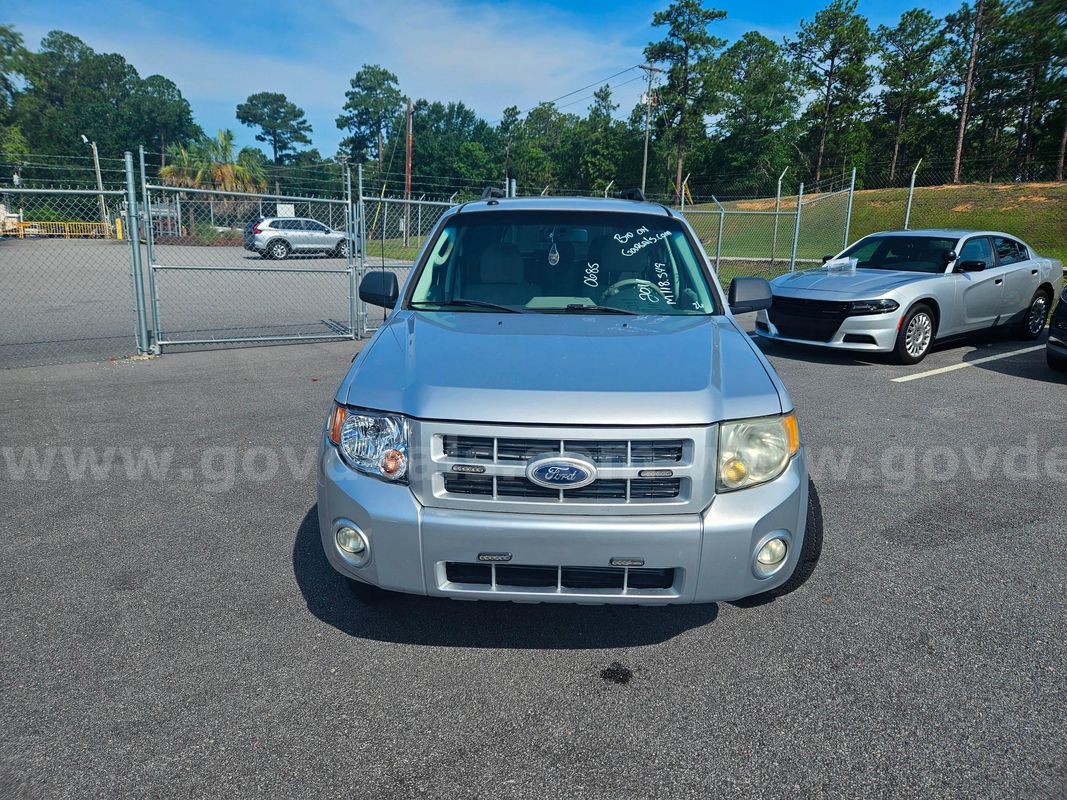 2011 Ford Escape Hybrid 4-DR, 2.5L L4