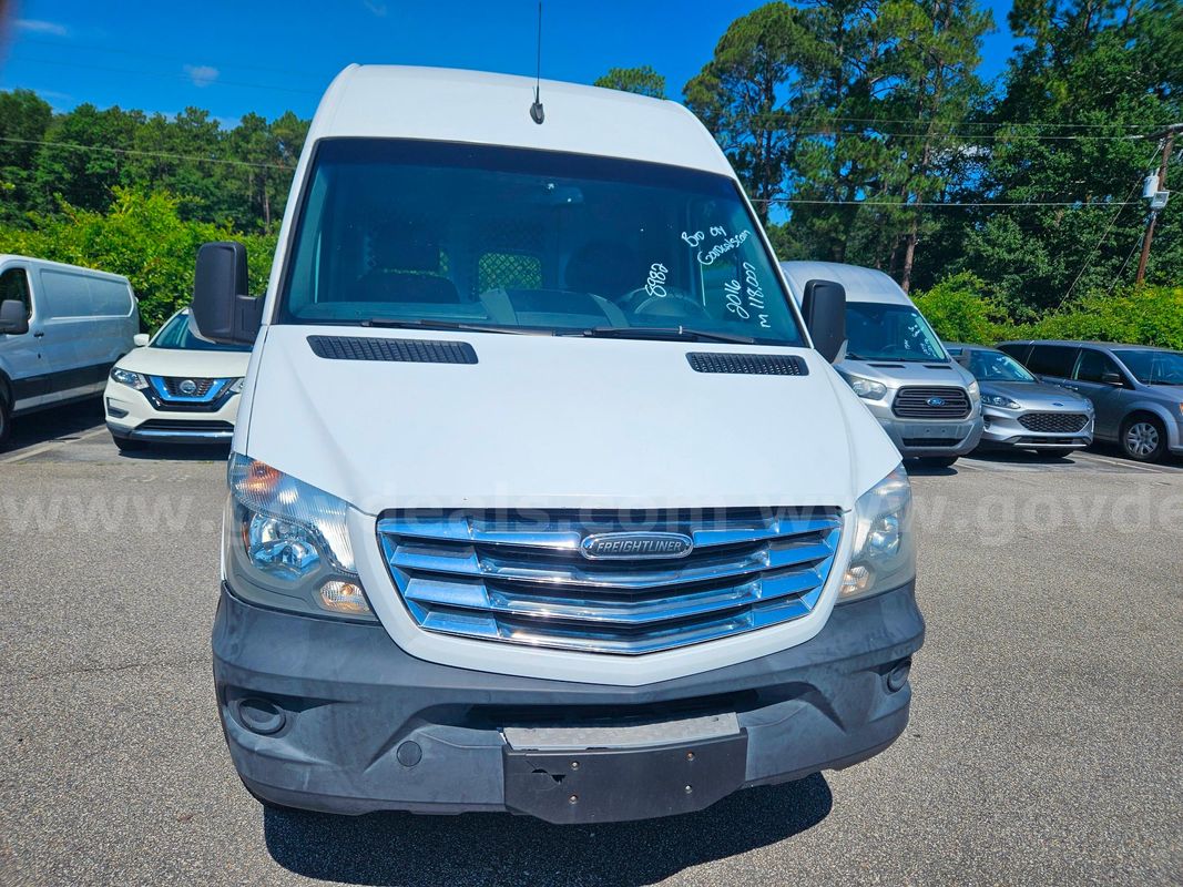 2016 Freightliner Sprinter CARGO VAN, 2.1L L4 DIESEL
