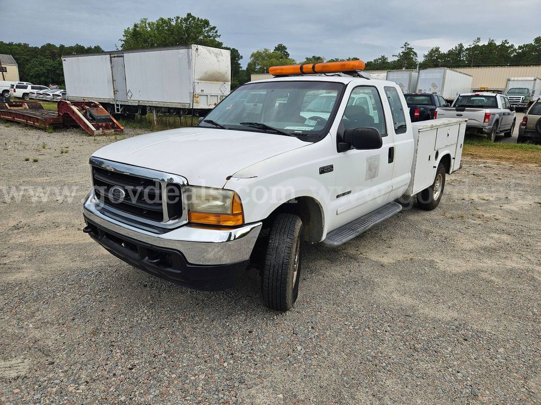 2001 Ford F-250 SD Lariat SuperCab Long Bed 4WD