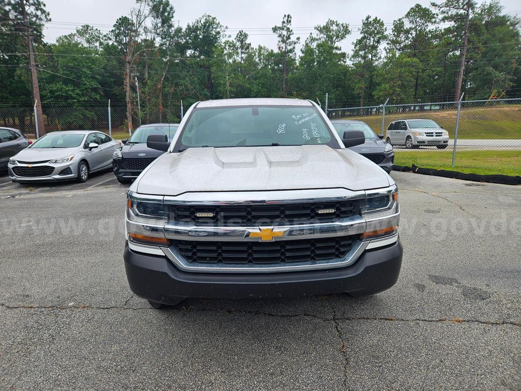 2019 Chevrolet Silverado 1500 2WD 4-DR, 5.3L V8