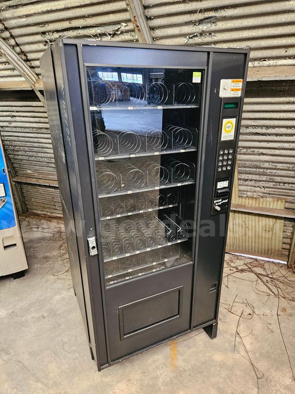 AMS 35-632 JR SNACK Vending Machine