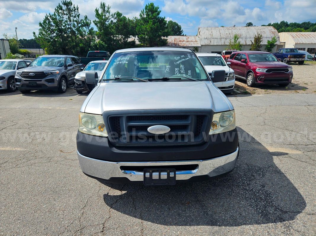 2008 Ford F-150 XL SuperCab 2WD 4-DR, 5.4L V8