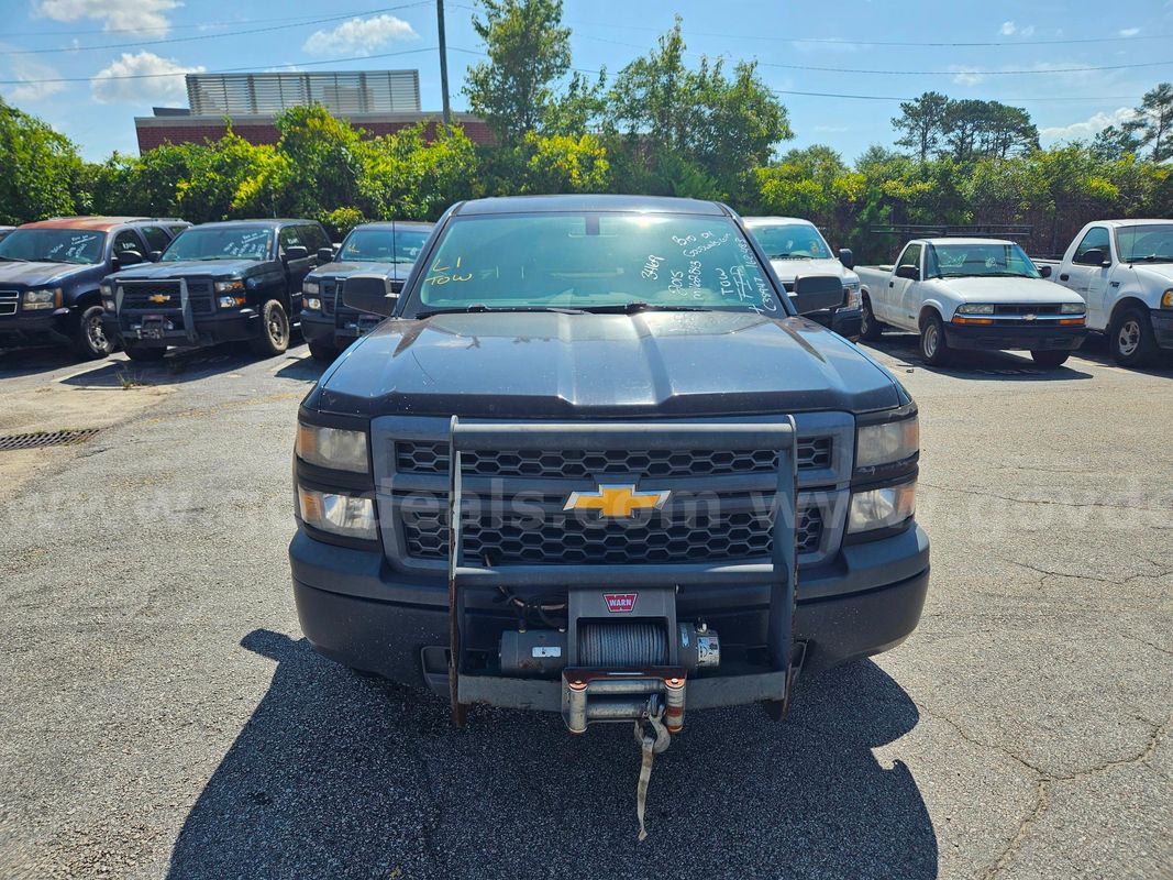 2015 Chevrolet Silverado 1500 Work Truck Crew Cab 4WD 4-DR, 5.3L V8