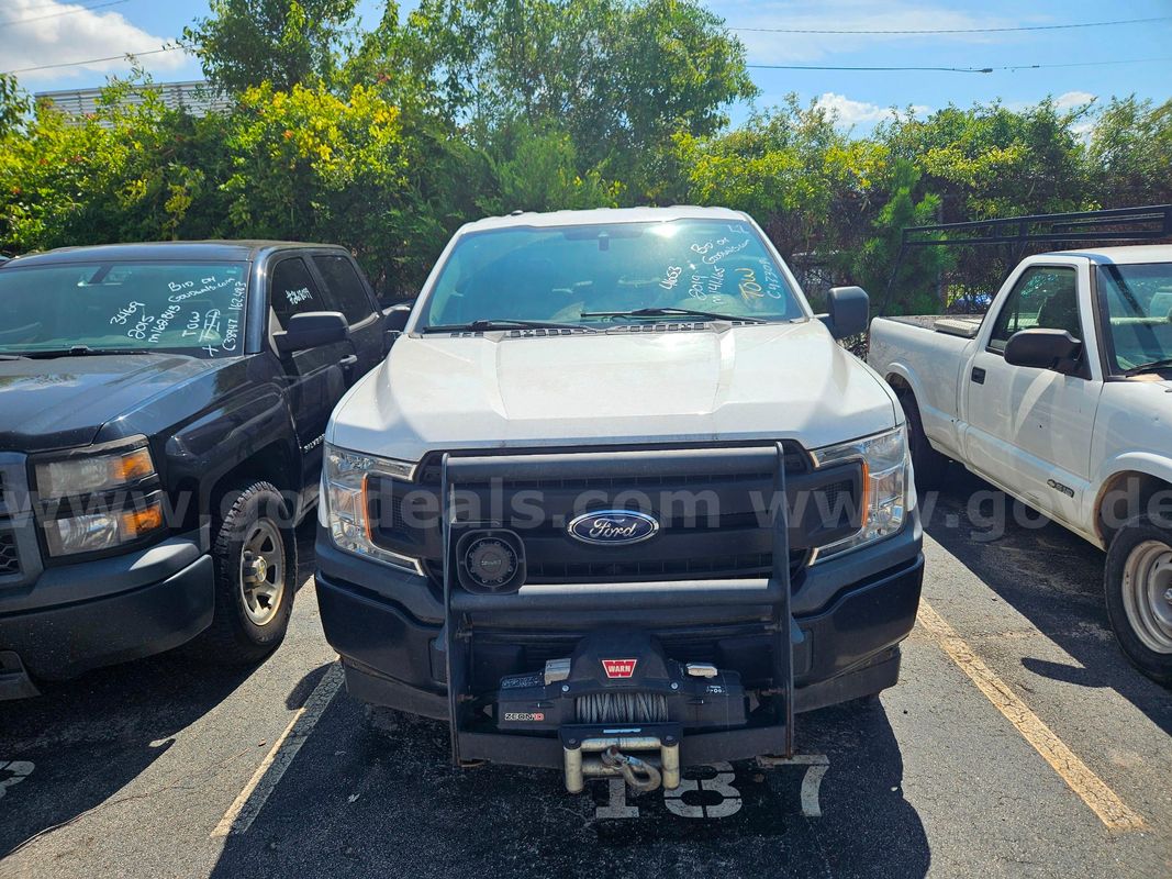 2019 Ford F-150 XL SuperCrew 5.5-ft. Bed 4WD 4-DR, 5.0L V8