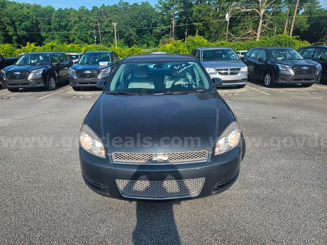 2014 Chevrolet Impala Limited 4-DR, 3.6L V6