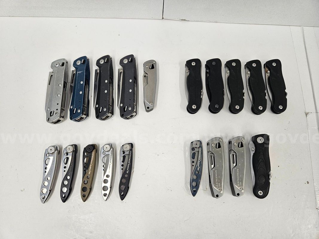 Lot of Leatherman Knives (Approx 19)