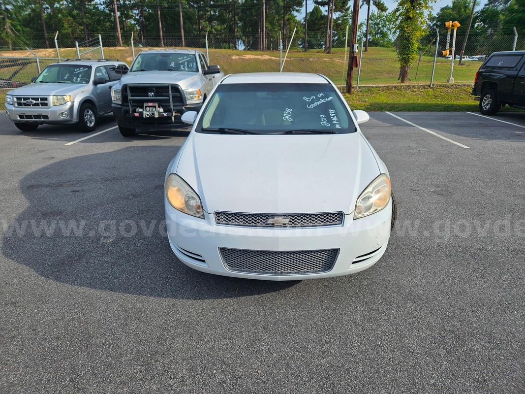 2014 Chevrolet Impala Limited 4-DR, 3.6L V6