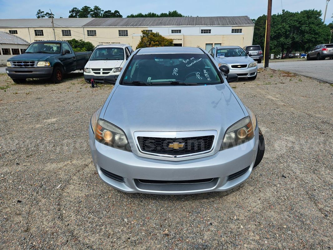 2013 Chevrolet Caprice SEDAN 4-DR 6.0L V8 FFV