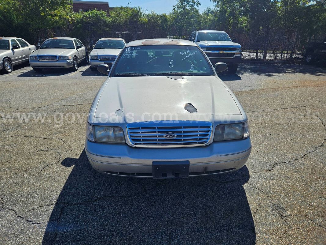 2008 Ford Crown Victoria Interceptor 4-DR 4.6L V8