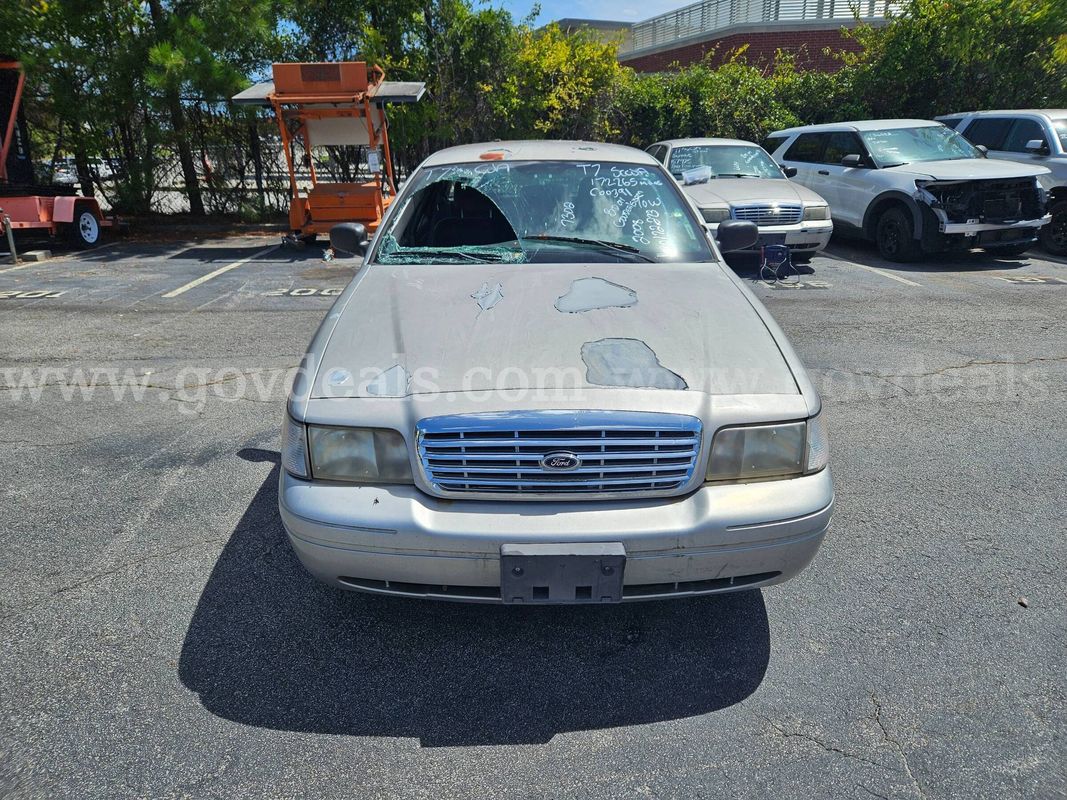2008 Ford Crown Victoria Police Interceptor 4-DR 4.6L V8