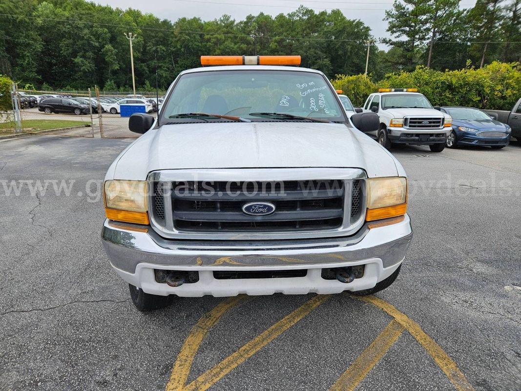 2000 Ford F-250 SD XL SuperCab 4WD 4-DR 7.3L V8 TURBO DIESEL