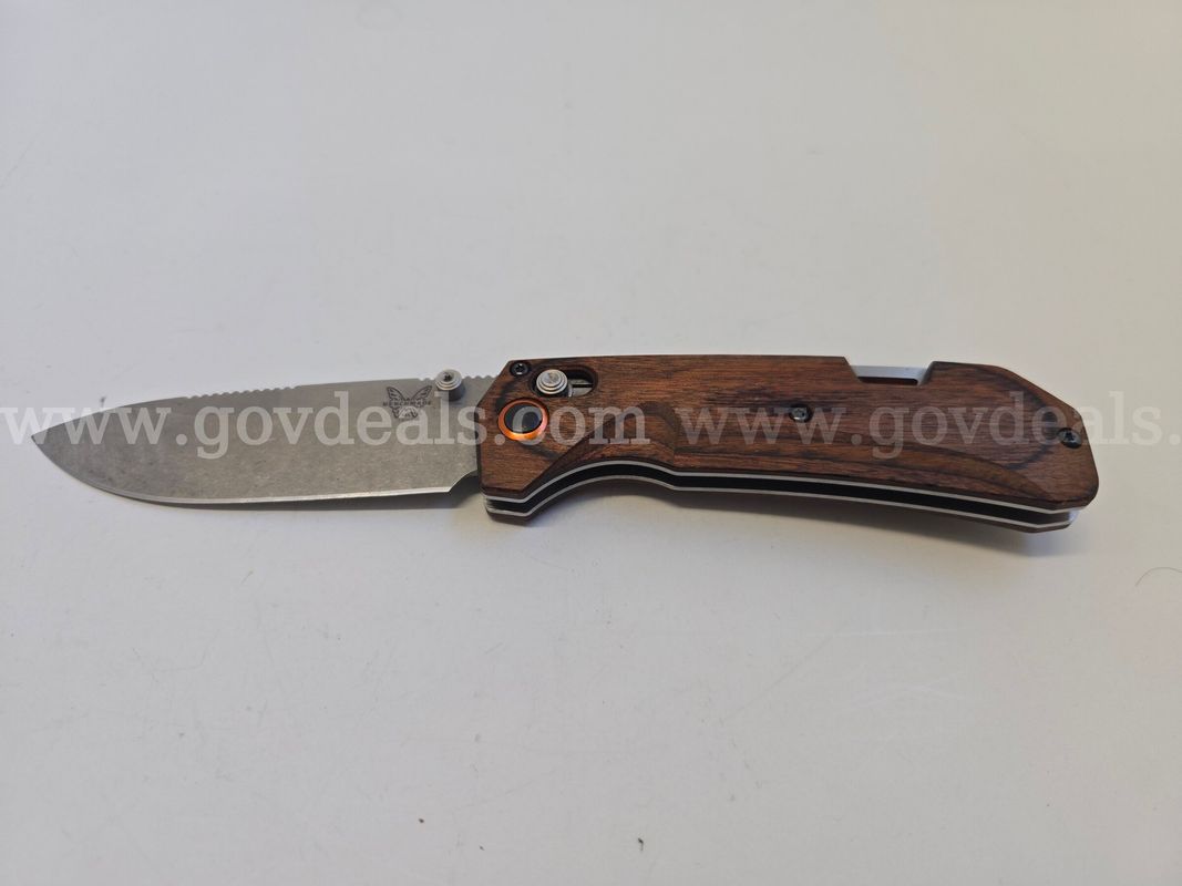 Benchmade 15062 Knife