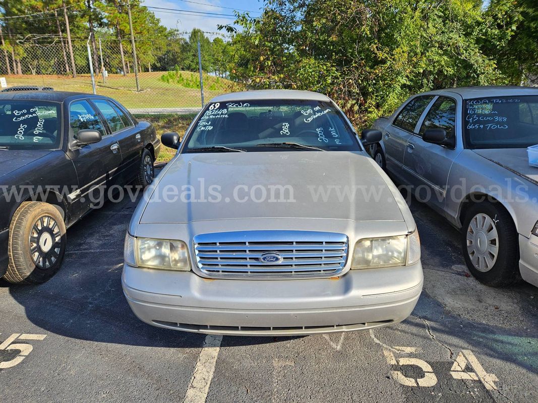 2008 Ford Crown Victoria Police Interceptor 4-DR 4.6L V8