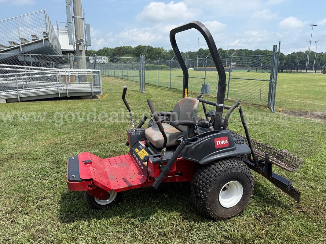 2020 Toro Sand Pro 2040z